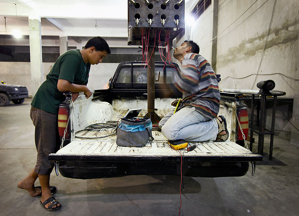 Чарла Джонс Триполи Мисурат Mad Max фотографии оружие дом 