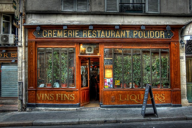 Париж Полночь в Париже Франция путешествие