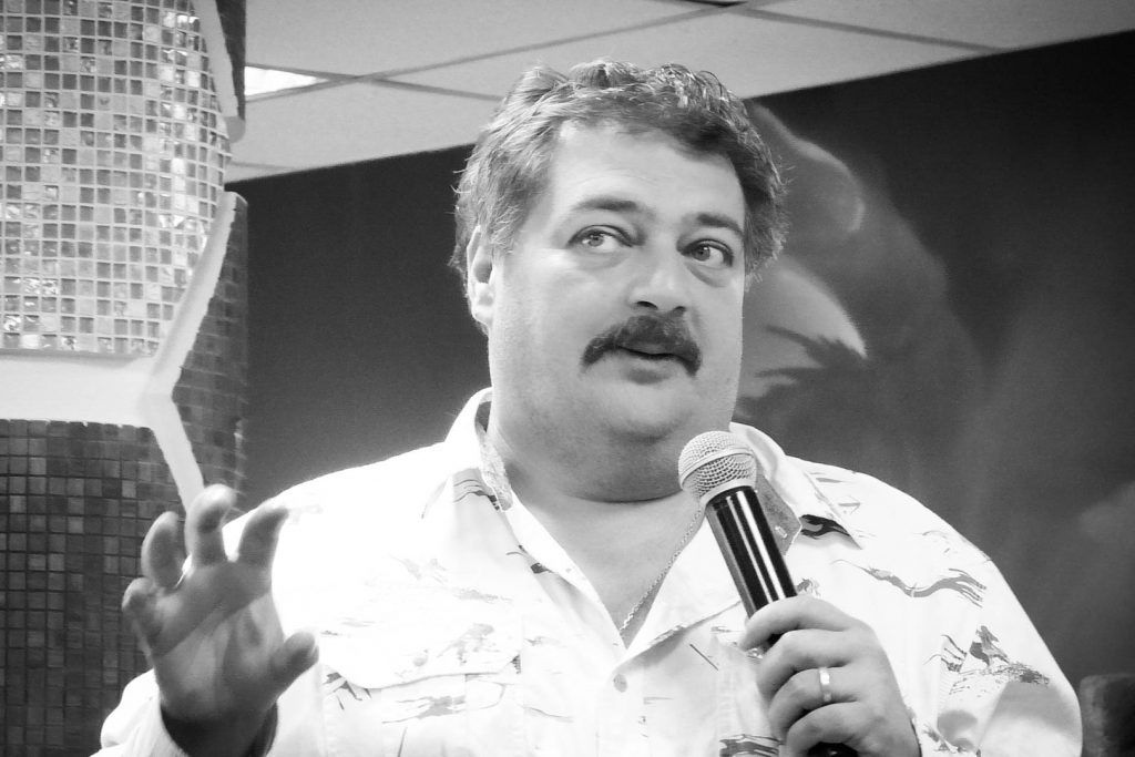 Дмитрий Быков впал в кому писатель публицист журналист Россия оппозиционер антисталинист Уфа