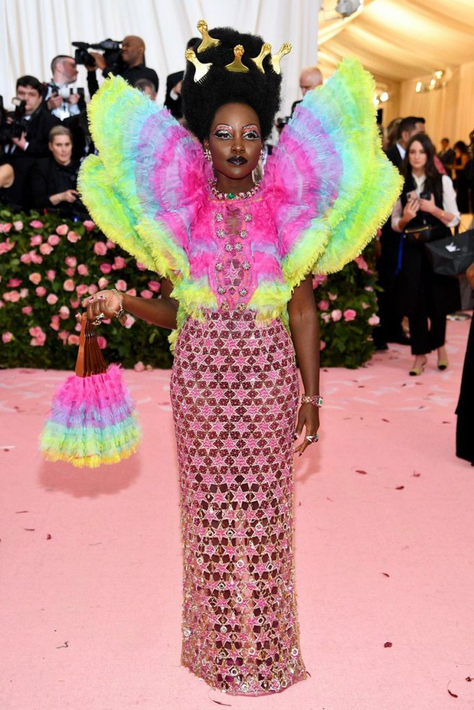 Люпита Нионго MET Gala 2019 кэмп эстетика мода Анна Винтур