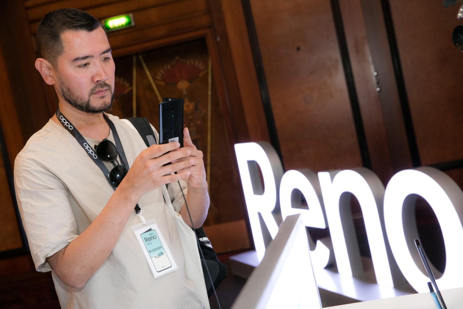 OPPO Reno 10x Zoom Казахстан