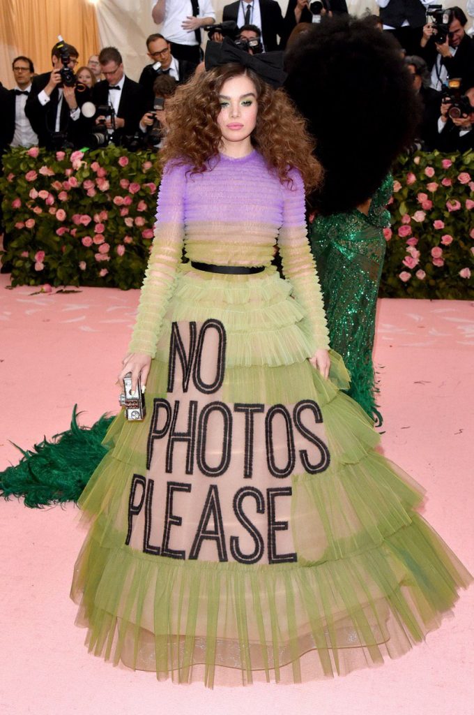кэмп эстетика мода Анна Винтур Хейли Стенфилд MET Gala 2019