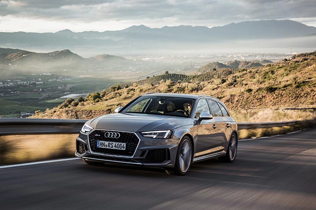 автомобили для путешествий машины дороги авто Audi RS4 Avant