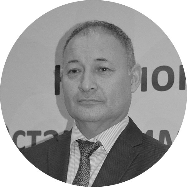 Малик Аденов