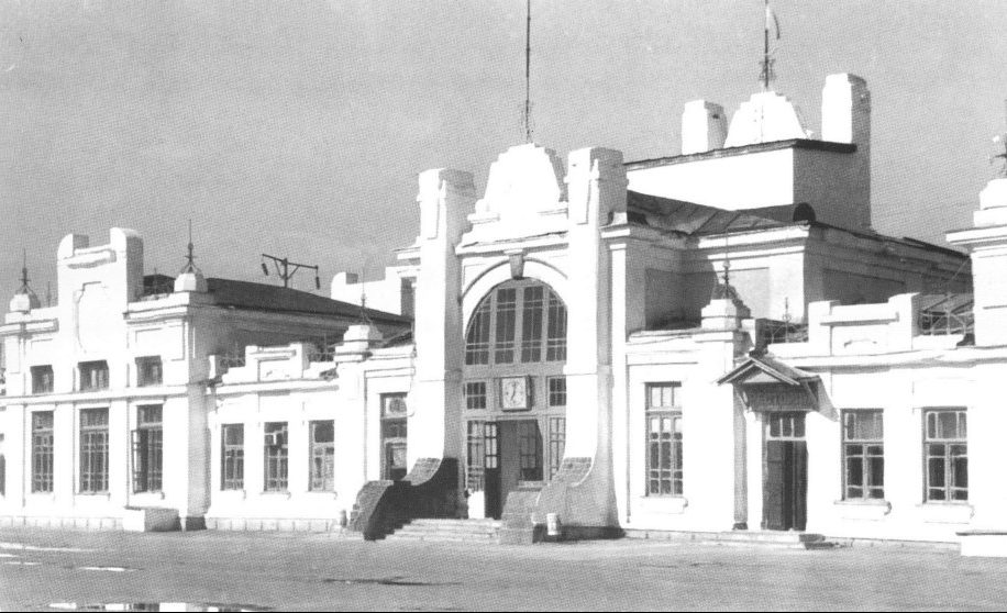 Архитектурные шедевры Арыси ж/д вокзал