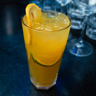 коктейль bulldog