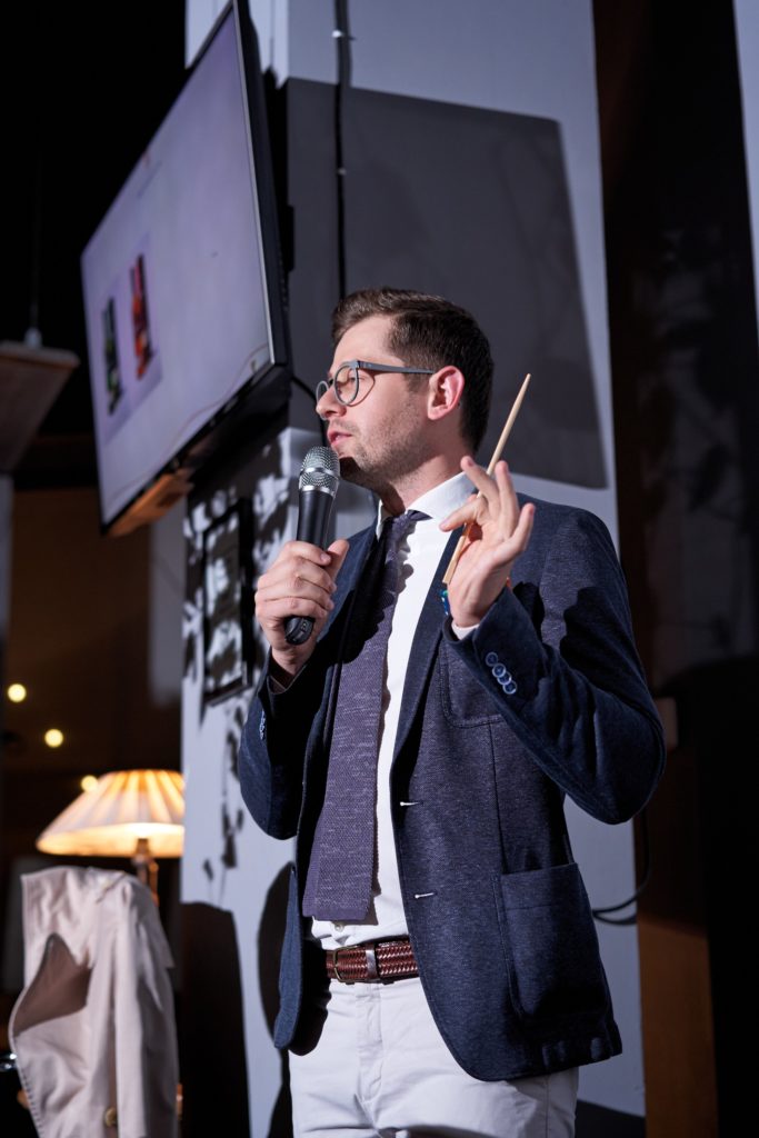 Александр Ивченко