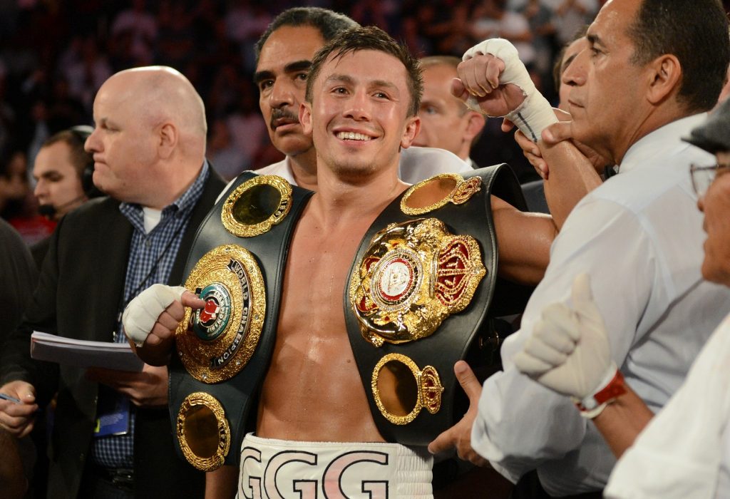 Головкин победил Деревянченко