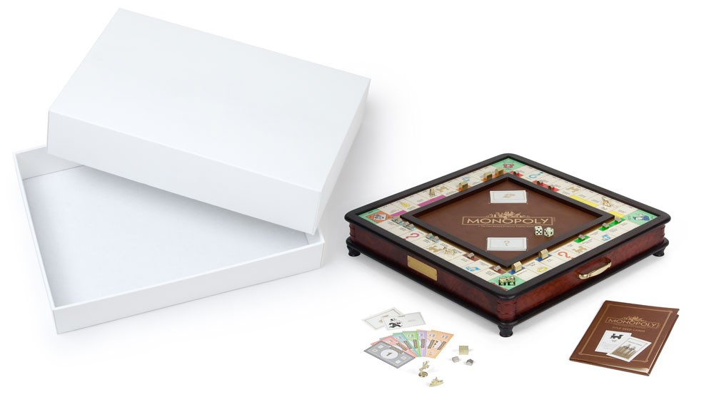 мучительный процесс поиска подарка Настольная игра Monopoly Luxury Edition