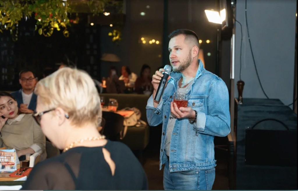 Артем Крылов