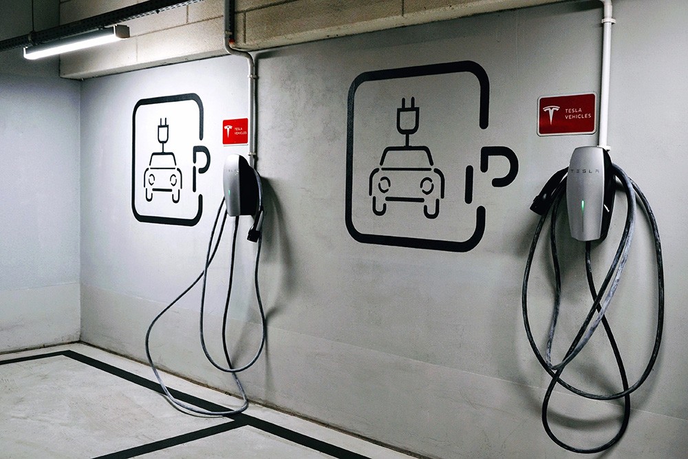 Supercharger TESLA