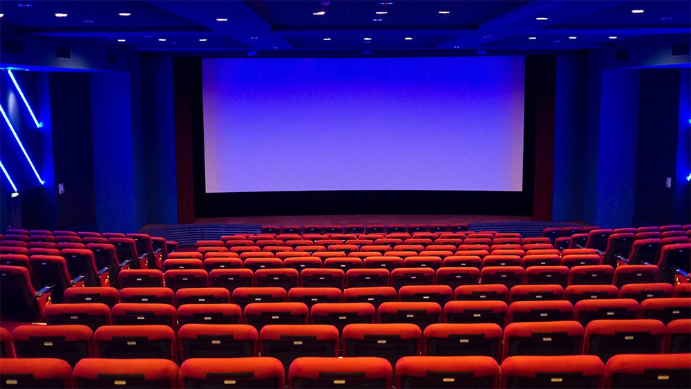 пустой кинозал