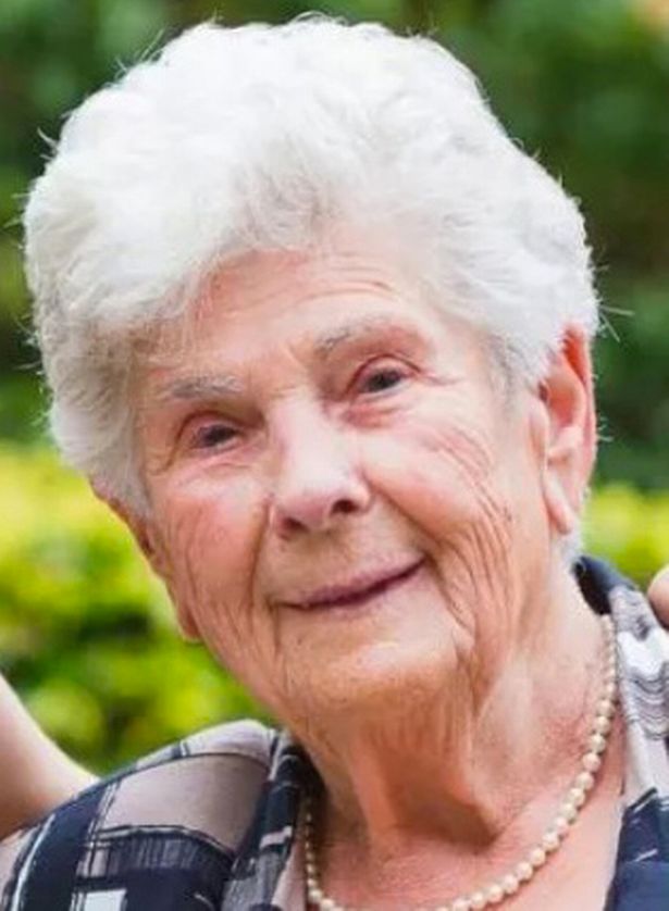 Сюзанна Хойлаэртс 90 лет отказалась ИВЛ