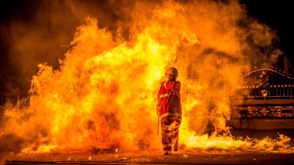 пожар Южная Корея казахстанец депортация