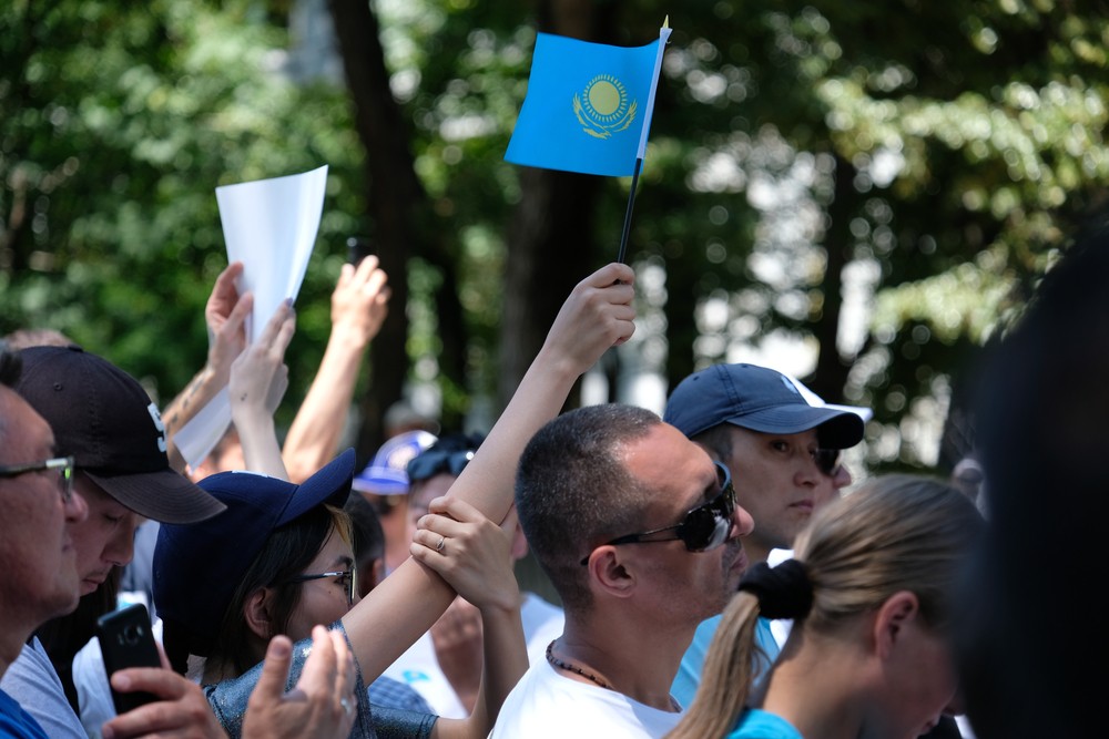 митинг Алматы закон