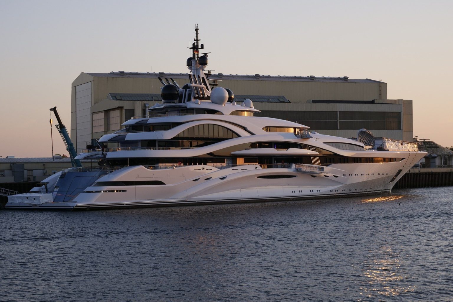 luxury-yacht