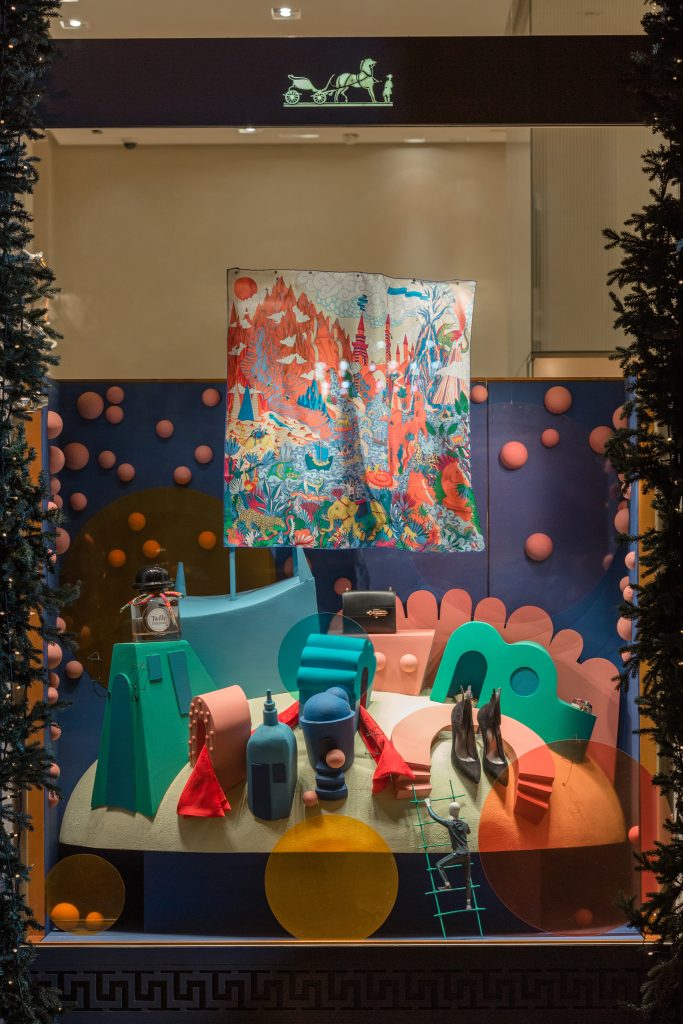 бутик Hermès