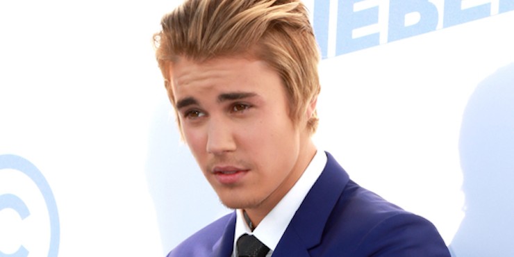 Джастин Бибер жанкүйерлерімен жыныстық қатынасқа түседі Джастин Бибер жанкүйерлерімен жыныстық қатынасқа түседі