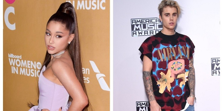 Биік өкшелі туфлимен жалаңаш