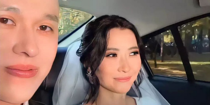 40-тан асқан әйелдердің етегі астында