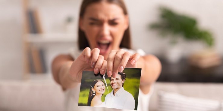 Қара әйелдің кискасының түсі қандай? Артық салмақты жалаңаш ресейлік ерлердің суреттері