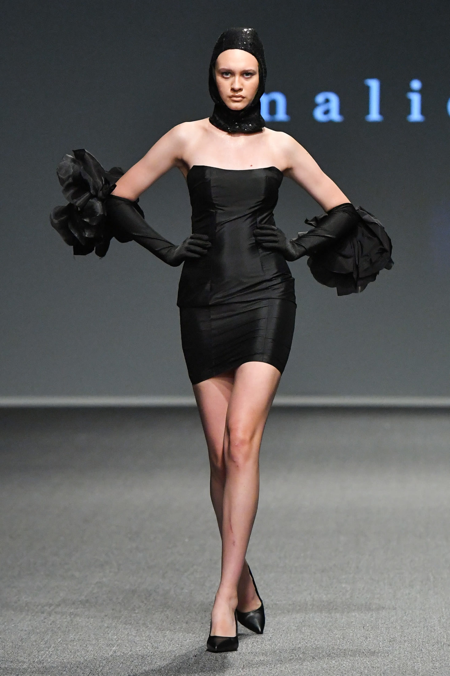 Семіз кемпірлер секс видео Қалыңдықпен порно секс көру