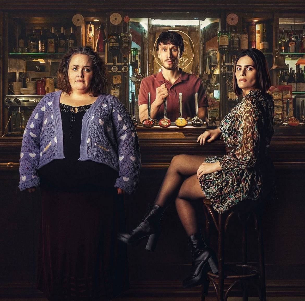 Формадағы лесбиянкалардың видеосы Интернетте гей секс көру