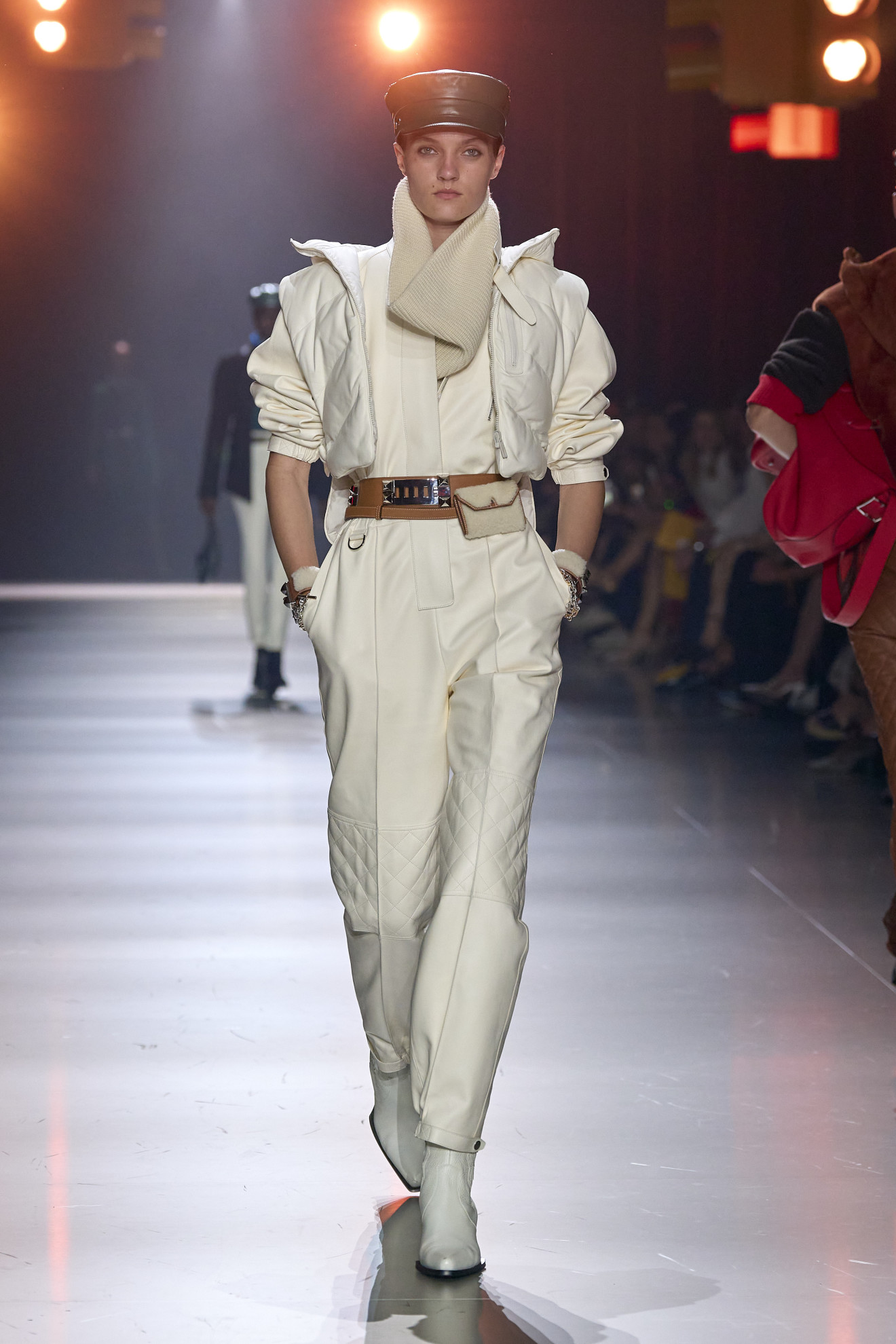 осенне-зимний показ Hermès 2024