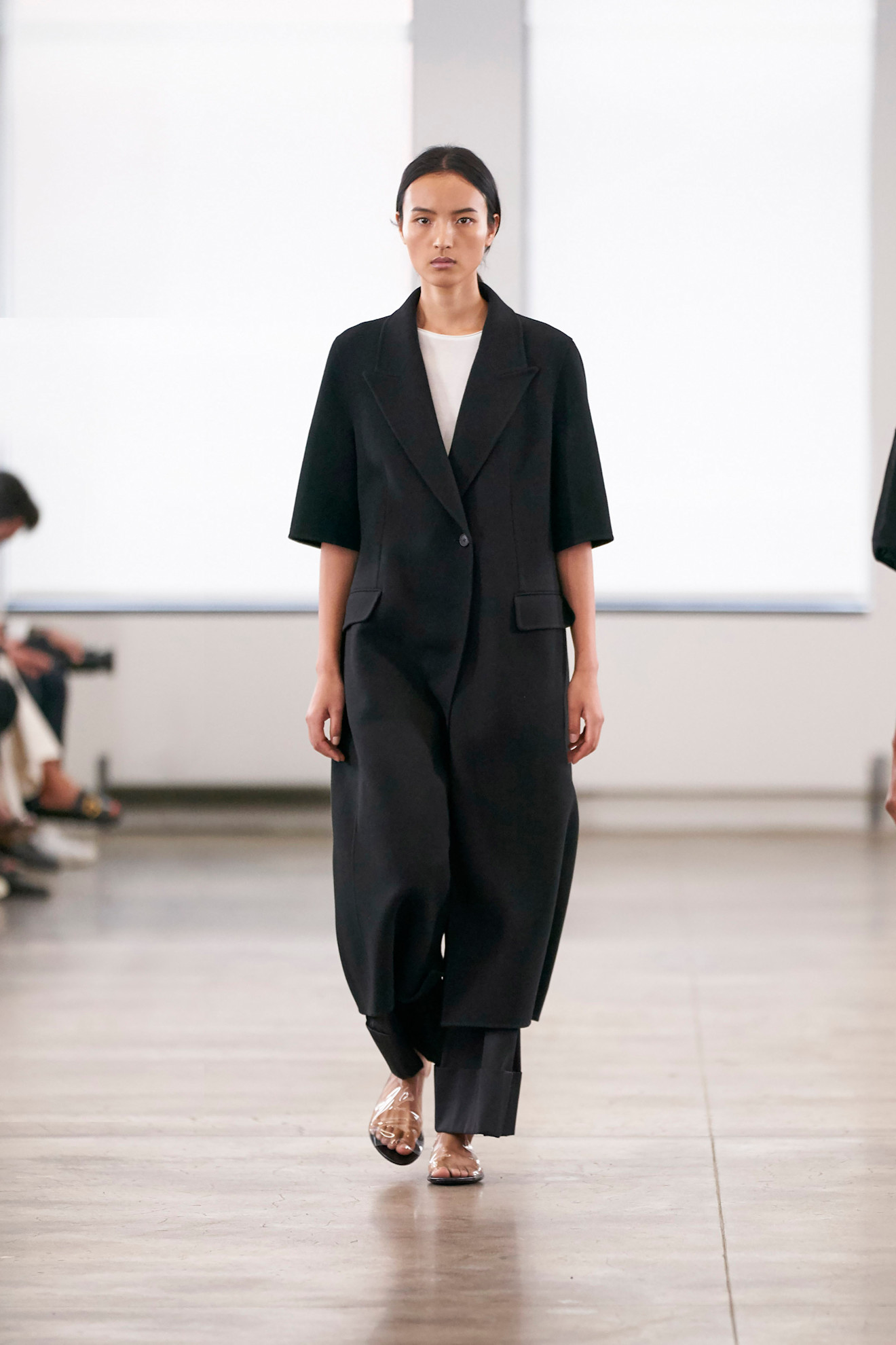 Үй қызметкері порносының жаңа бейнелері Жезөкшелерді жалайды