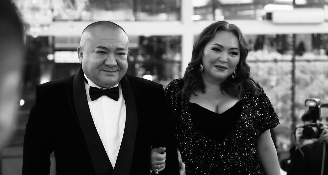 Үлкен сиськи және письки бар жалаңаш порно